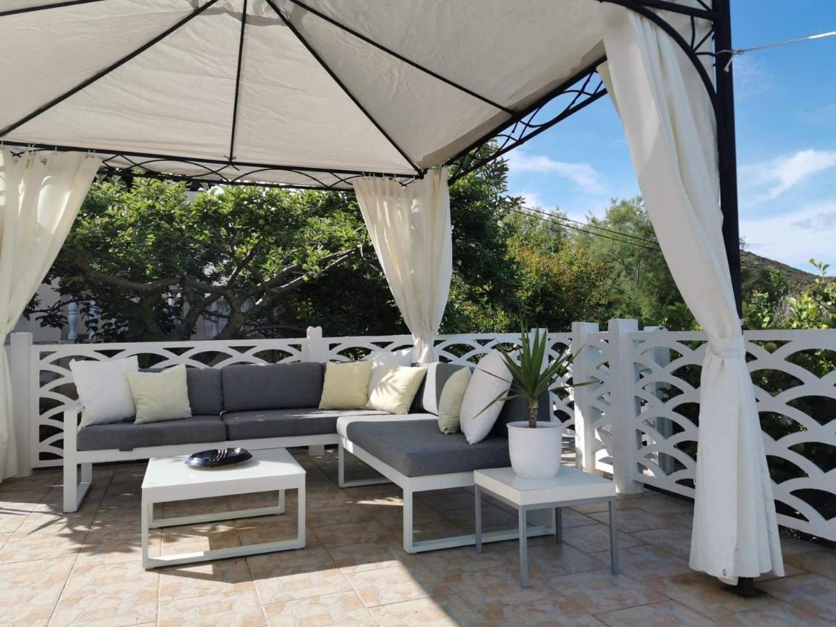 Adorable Summer House By The Sea Zapuntel Екстер'єр фото