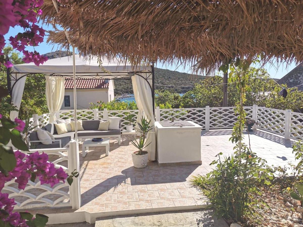 Adorable Summer House By The Sea Zapuntel Екстер'єр фото